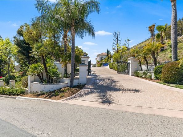 10219 Sunrise Lane, North Tustin CA 92705