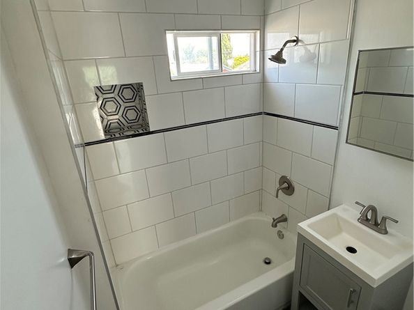 1101 Cherry Avenue, Long Beach CA 90813