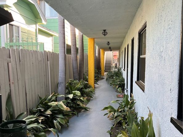 1101 Cherry Avenue, Long Beach CA 90813