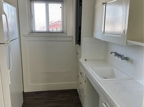 1101 Cherry Avenue, Long Beach CA 90813