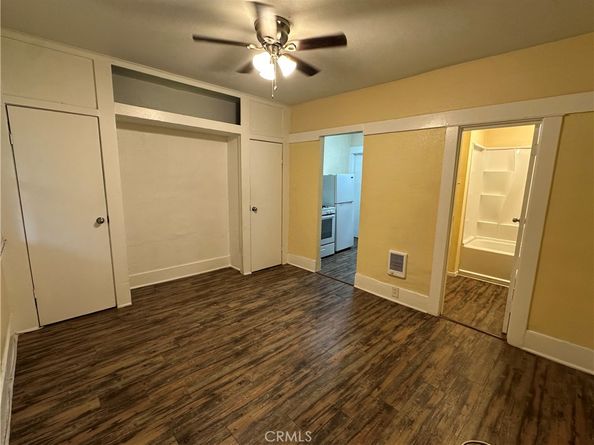 1101 Cherry Avenue, Long Beach CA 90813