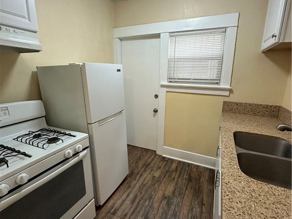 1101 Cherry Avenue, Long Beach CA 90813