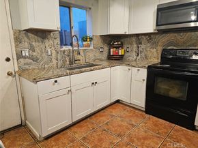 2227 N Broadway K, Santa Ana CA 92706