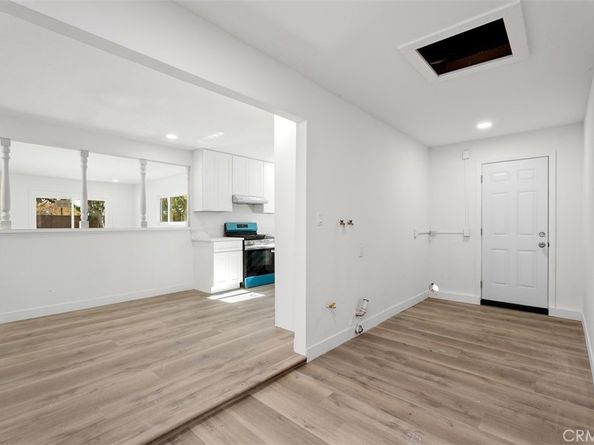 913 S Diamond, Santa Ana CA 92704