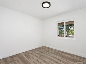 913 S Diamond, Santa Ana CA 92704