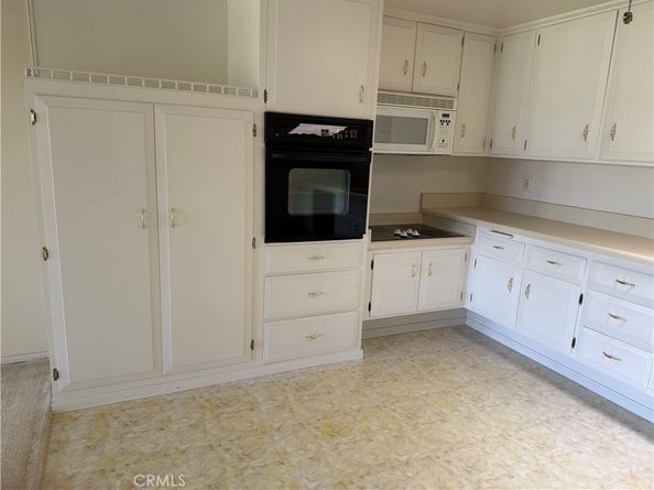 13720 St Andrews Dr M1-45J, Seal Beach CA 90740