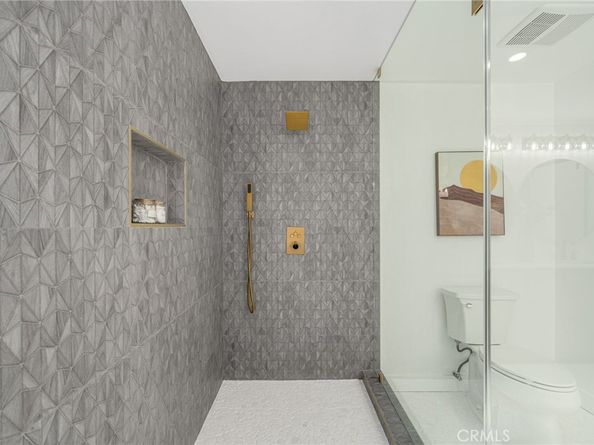 1 Misty Meadow #30, Irvine CA 92612