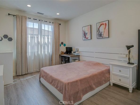 128 Full Sun, Irvine CA 92618