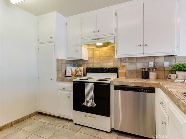 1187 E 3rd, Long Beach CA 90802