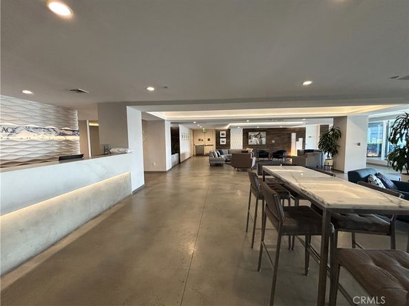 525 E Seaside Way 1801, Long Beach CA 90802