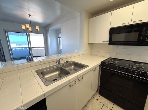 525 E Seaside Way 1801, Long Beach CA 90802