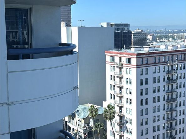 525 E Seaside Way 1801, Long Beach CA 90802