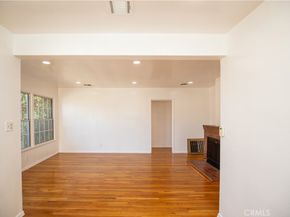 6105 Willowcrest, North Hollywood CA 91606