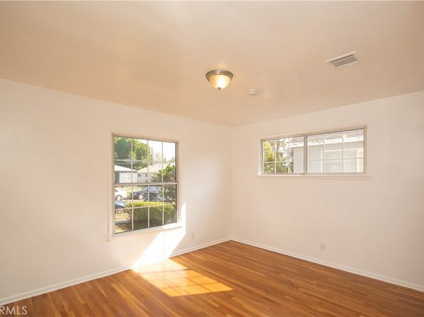 6105 Willowcrest, North Hollywood CA 91606