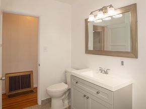 6105 Willowcrest, North Hollywood CA 91606