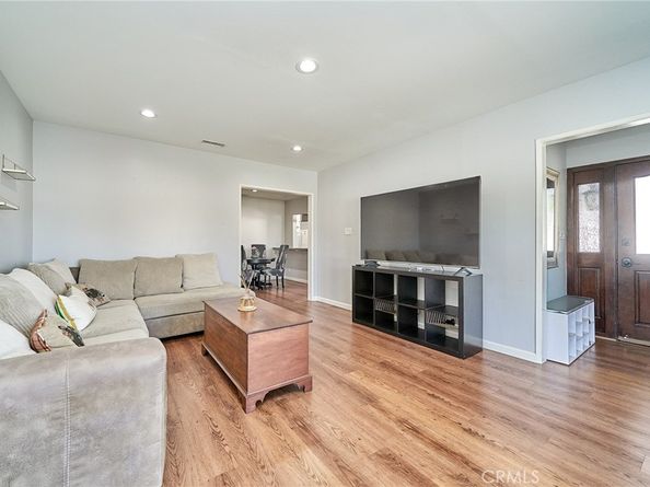 5019 Fanwood Ave., Lakewood CA 90713