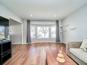 5019 Fanwood Ave., Lakewood CA 90713