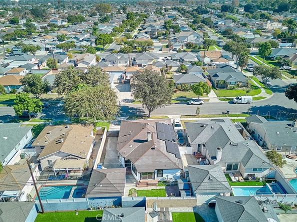 5019 Fanwood Ave., Lakewood CA 90713