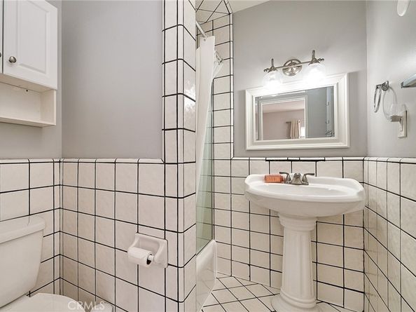 5019 Fanwood Ave., Lakewood CA 90713