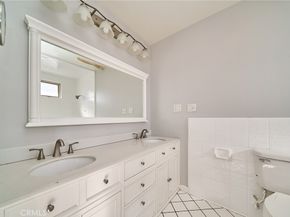 5019 Fanwood Ave., Lakewood CA 90713