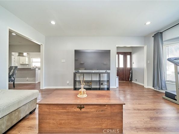 5019 Fanwood Ave., Lakewood CA 90713