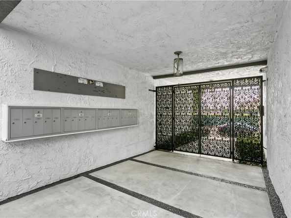 1712 Colby Avenue 105, Los Angeles CA 90025