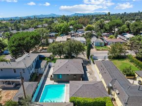 1710 N Oxford, Pasadena CA 91104
