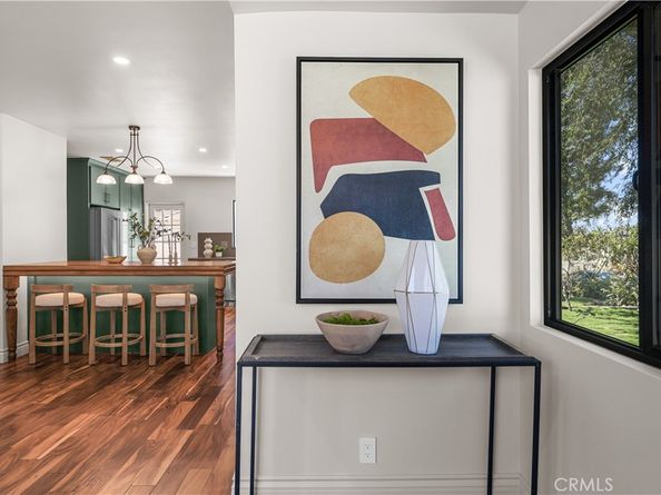 1710 N Oxford, Pasadena CA 91104
