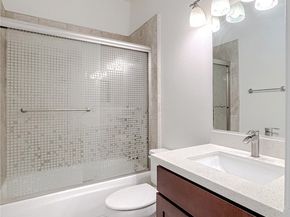 15956 Alicante, La Mirada CA 90638
