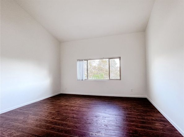 15956 Alicante, La Mirada CA 90638