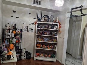 626 S Inglewood Avenue, Inglewood CA 90301