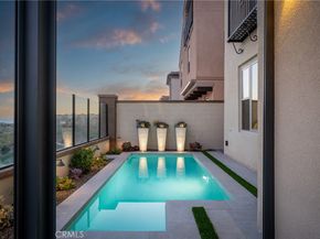 208 Canterbury, Irvine CA 92618