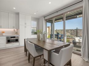 208 Canterbury, Irvine CA 92618