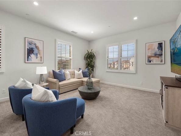 208 Canterbury, Irvine CA 92618