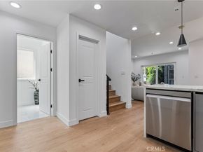 1022 W 223rd Street 6, Torrance CA 90502