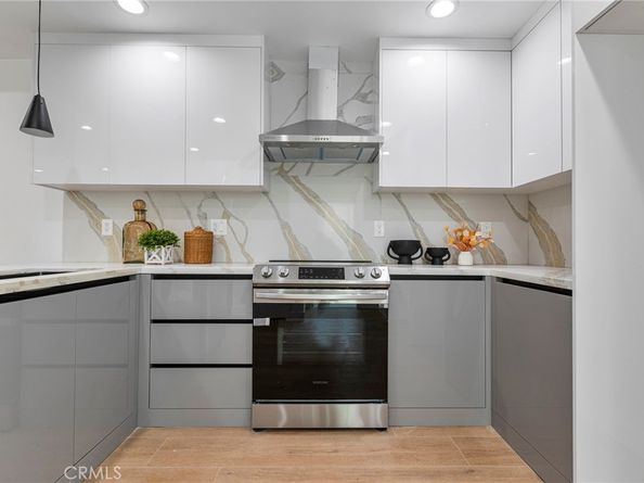 1022 W 223rd Street 6, Torrance CA 90502