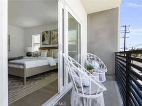 1022 W 223rd Street 6, Torrance CA 90502