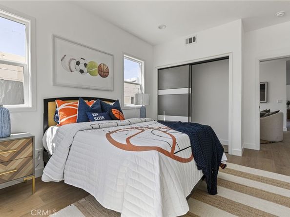 1022 W 223rd Street 6, Torrance CA 90502