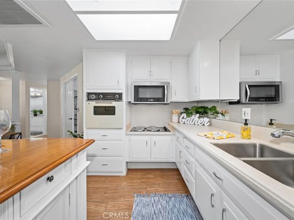 13061 Del Monte Drive M11 277L, Seal Beach CA 90740