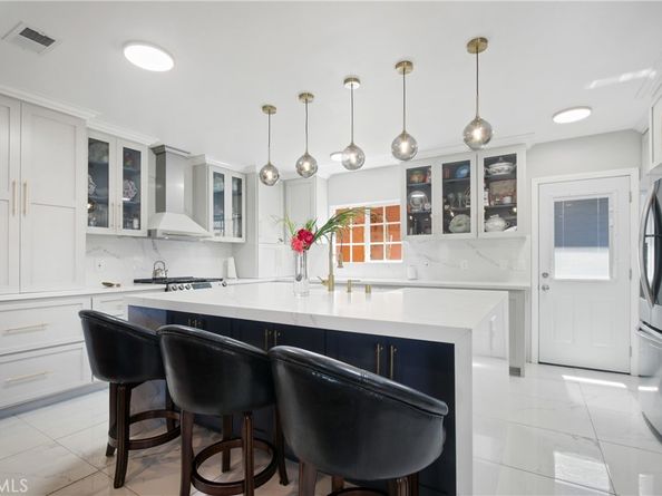 3950 E De Ora, Long Beach CA 90815