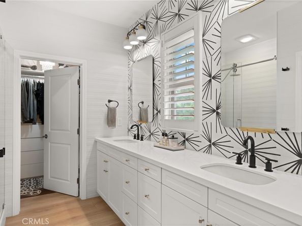 112 Gemstone, Irvine CA 92620