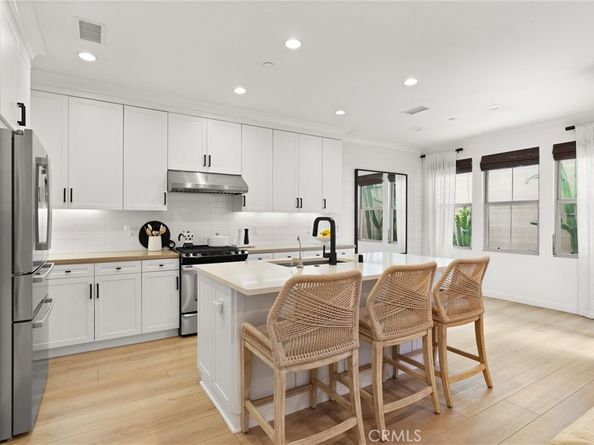 112 Gemstone, Irvine CA 92620