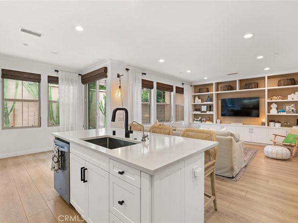 112 Gemstone, Irvine CA 92620