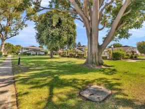 4648 Vista Bahia Drive 16, Huntington Beach CA 92649