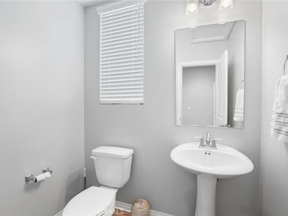 825 Sweetbay Lane, Los Angeles CA 90059