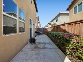 825 Sweetbay Lane, Los Angeles CA 90059