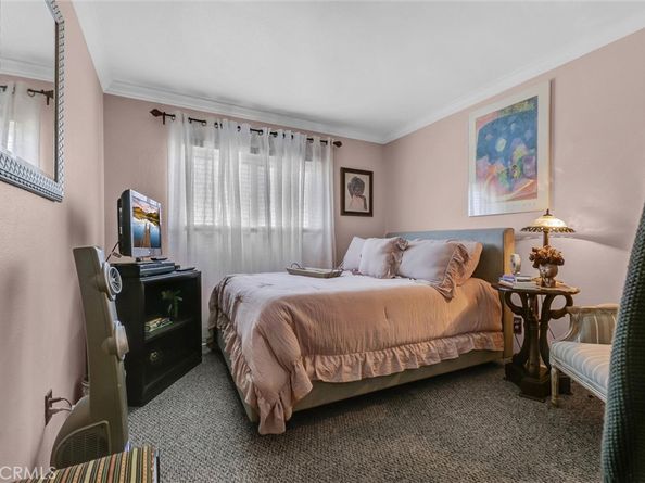 17458 Deerfield Avenue, Bellflower CA 90706