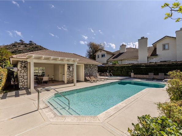 5931 E Rocking Horse Way 31, Orange CA 92869