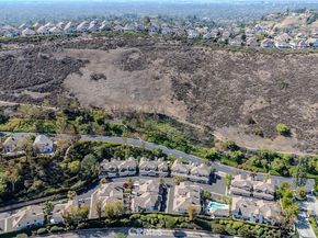 5931 E Rocking Horse Way 31, Orange CA 92869