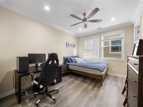 19 Hollyhock, Lake Forest CA 92630